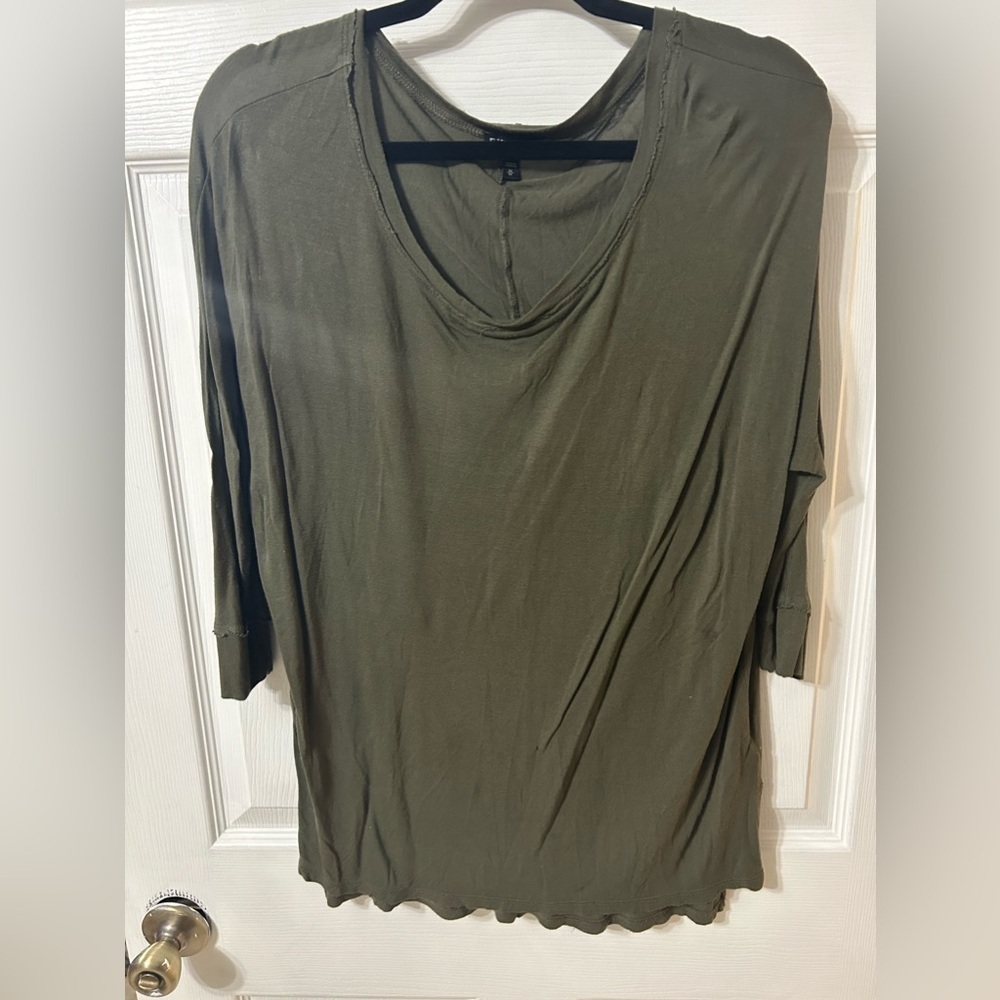 Express Olive V-Neck Elbow Sleeve Tunic Top Women's Size Medium
